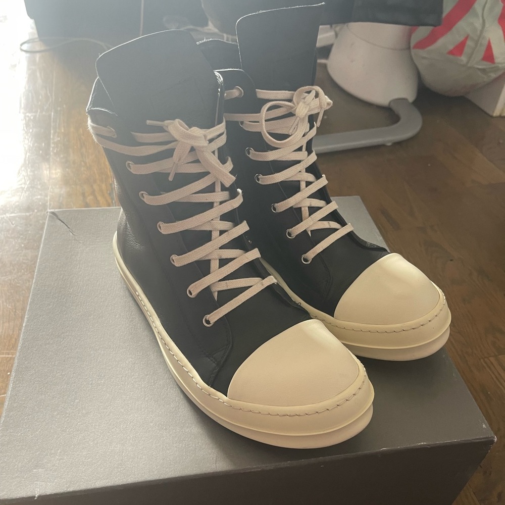 Rick owens mens size 10 black sneakers